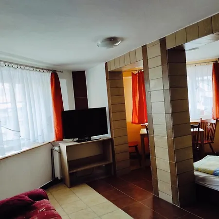 住宿加早餐酒店 Willa Mona